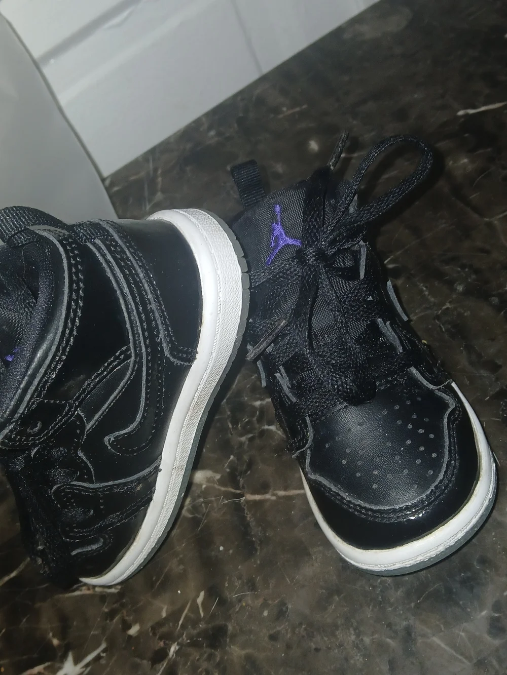 Baby Jordans Size 6